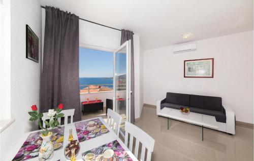 One-bedroom Apartment In Razanj