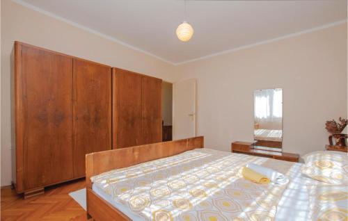 One-bedroom Apartment In Sibenik