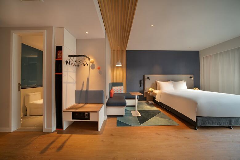 Hotel Holiday Inn Express Shanghai Huijin