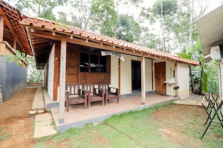 Hotel Omah Watu Blencong