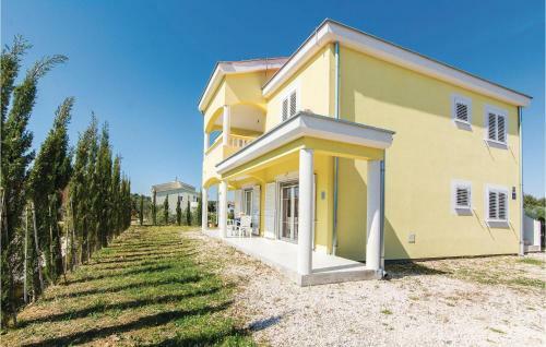 One-bedroom Apartment In Pakostane