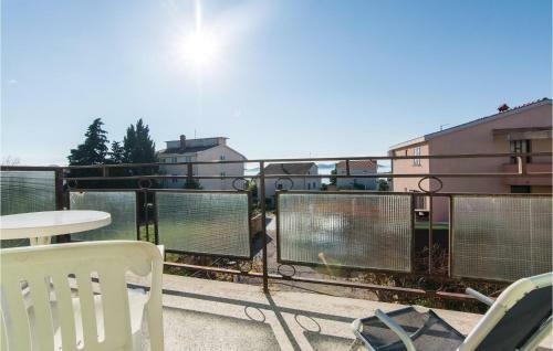 Four-bedroom Apartment In Pakostane