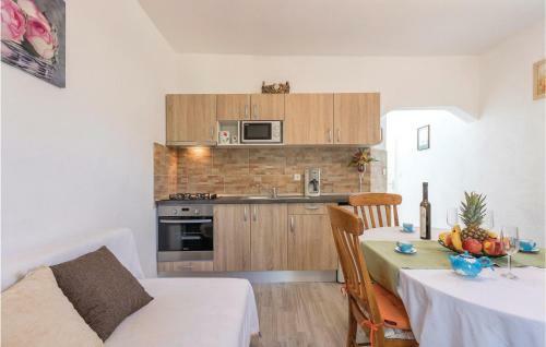 One-bedroom Holiday Home In Peroj