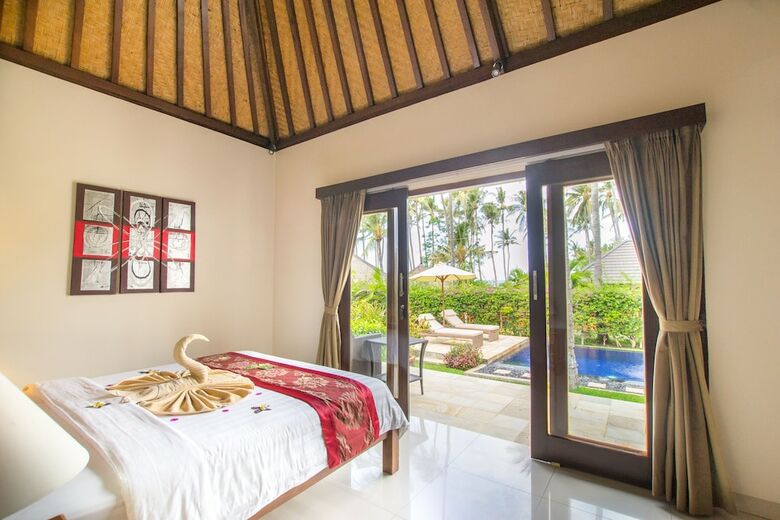 Hotel Kubu Indah Dive & Spa Resort