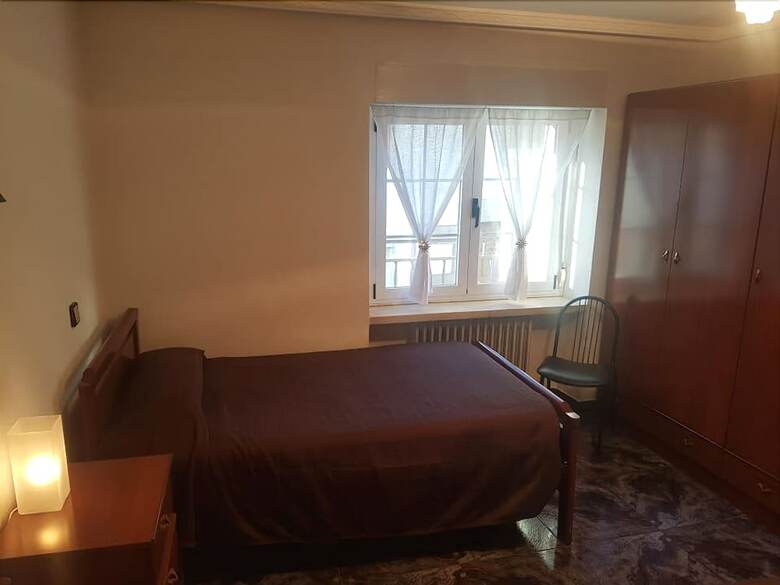Hostal Albergue Agustina - Hostel
