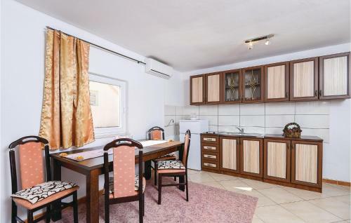 Two-bedroom Apartment In Orebic