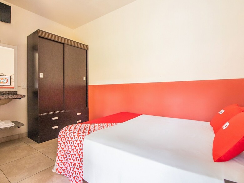 Hotel Oyo Viv�ncia Residence