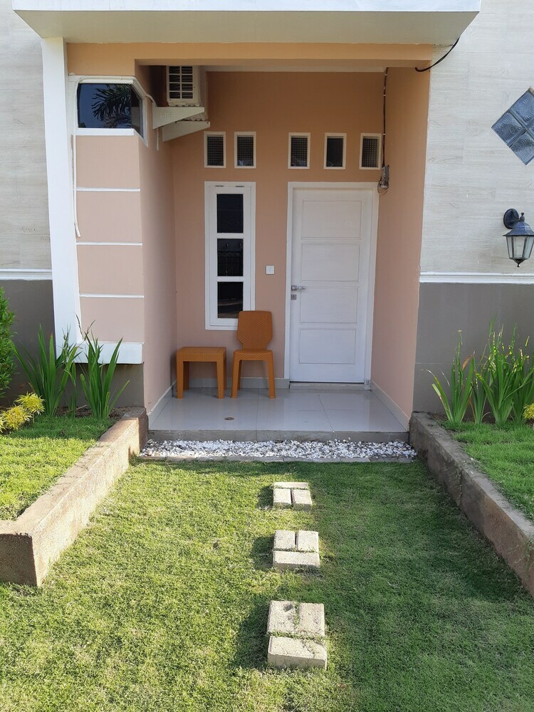 Bed & Breakfast Bis Homestay