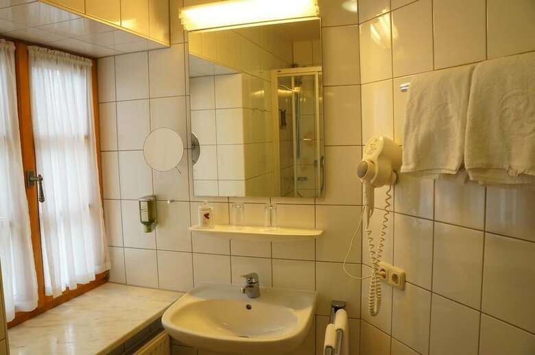 Hotel Der Obere Wirt Zum Queri