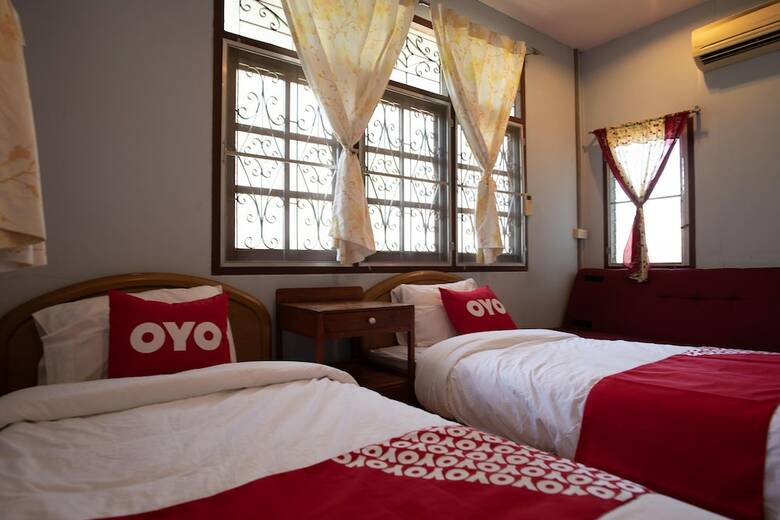 Hotel Oyo 402 Raknatee Resort