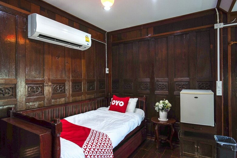 Hotel Oyo 402 Raknatee Resort