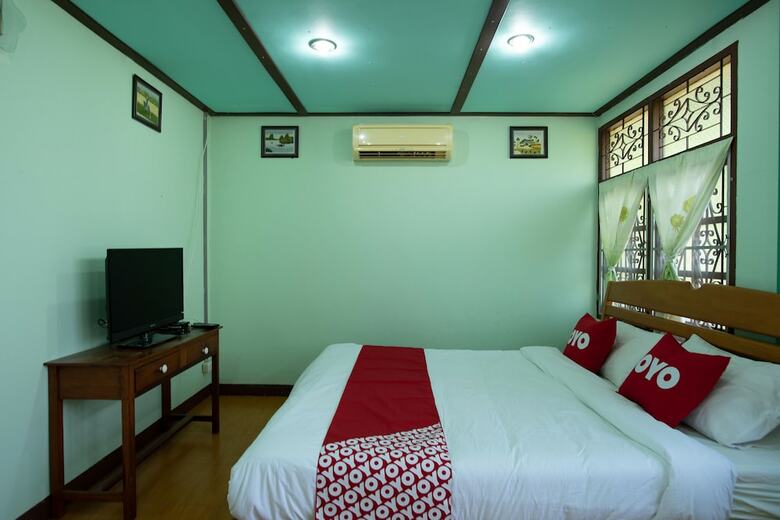 Hotel Oyo 402 Raknatee Resort