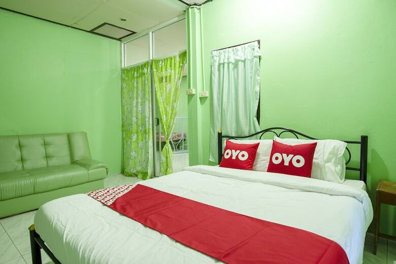 Hotel Oyo 402 Raknatee Resort