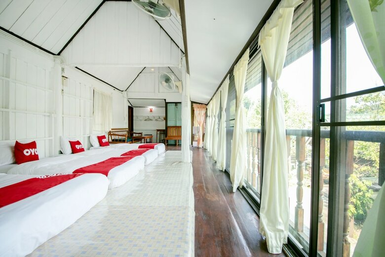 Hotel Oyo 402 Raknatee Resort