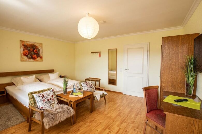 Landgasthof Hotel Sonne R�ttingen