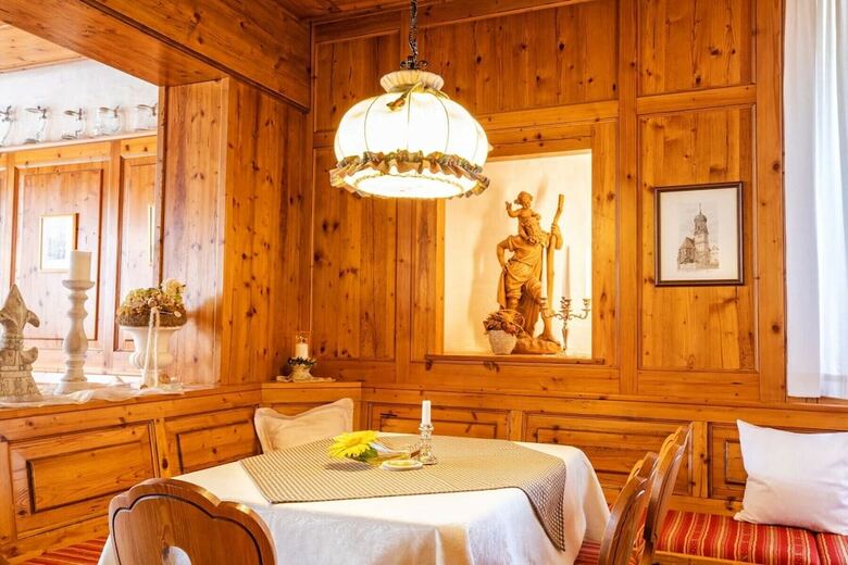 Landgasthof Hotel Sonne R�ttingen