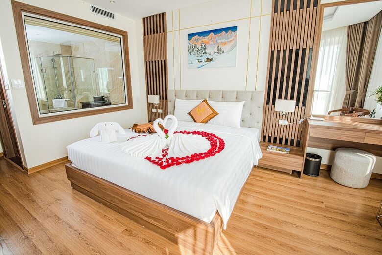 Manh Quan Luxury Hotel