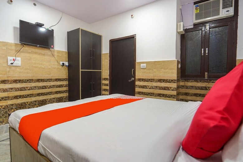 Hotel Oyo 60970 Crystal Cottage