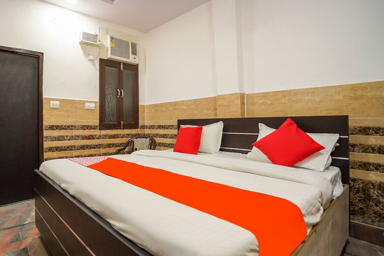 Hotel Oyo 60970 Crystal Cottage