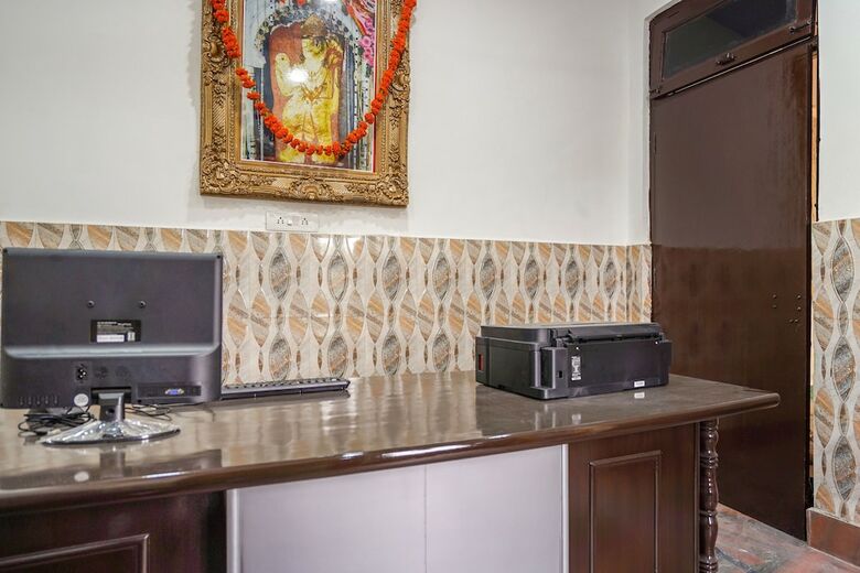 Hotel Oyo 60970 Crystal Cottage