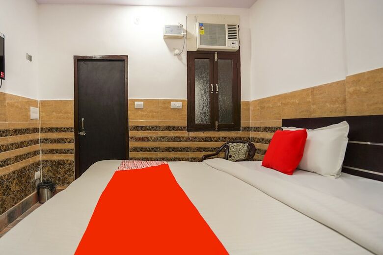Hotel Oyo 60970 Crystal Cottage