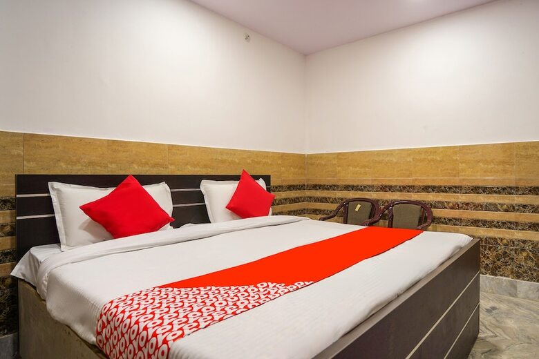 Hotel Oyo 60970 Crystal Cottage