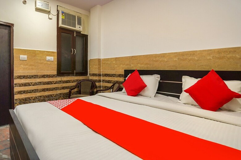 Hotel Oyo 60970 Crystal Cottage