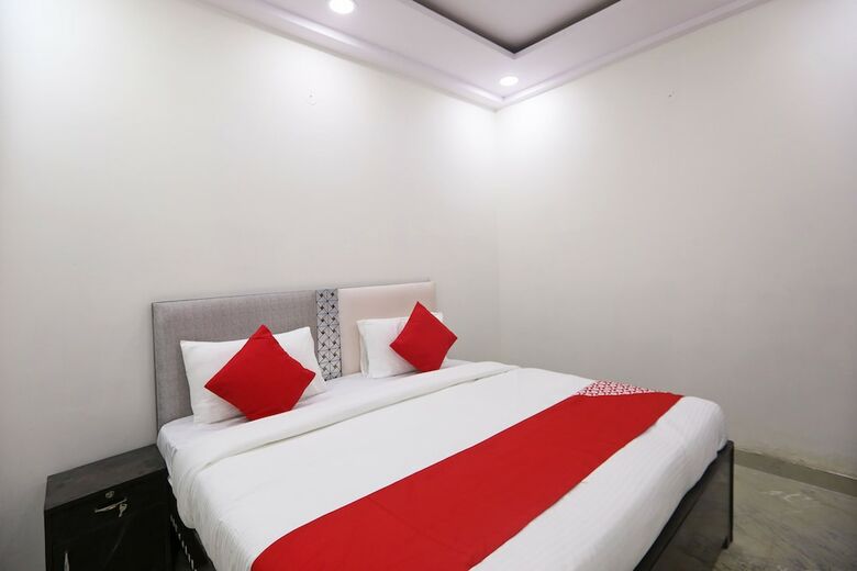 Hotel Oyo 46841 Aashiana Guest House