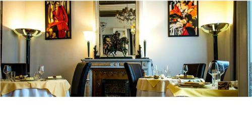 Hostal La Table D'or
