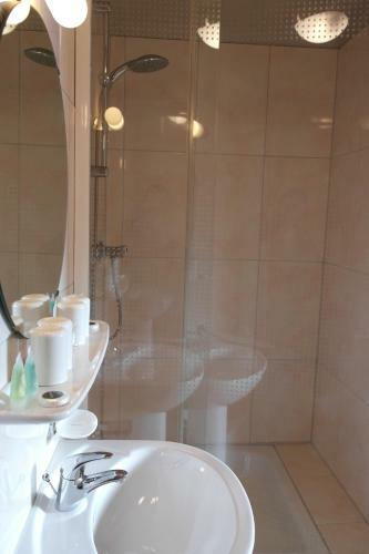 Hostal Zum Goldhahn