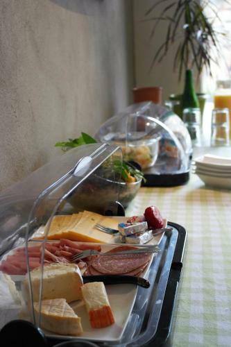 Hostal Zum Goldhahn