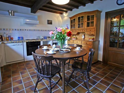 Lodge Holiday Home Les Orchidees Winenne
