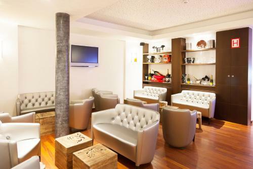 Hotel Tristar
