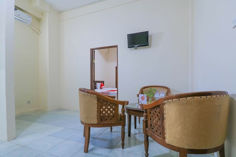 Oyo 1054 Bayak Bali Hotel