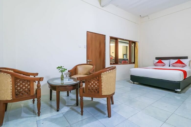Oyo 1054 Bayak Bali Hotel