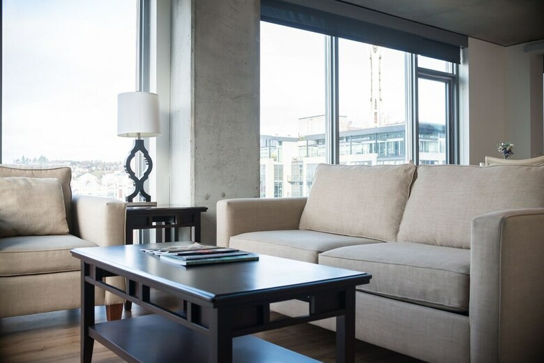 Downtown Seattle 3rd Ave Apartments