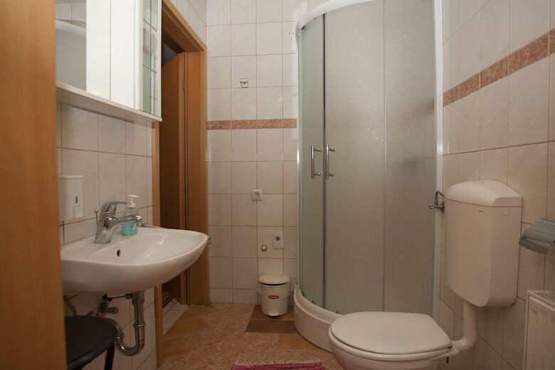 Hotel Guesthouse ?elan