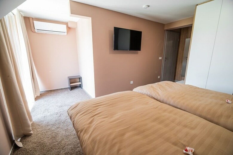 Hotel Guesthouse Mars