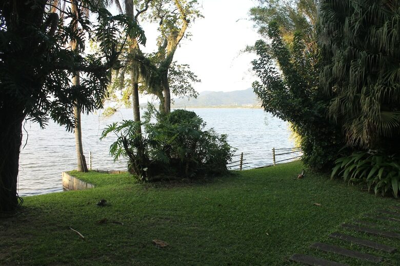 Guaiubay - Casas Na Lagoa