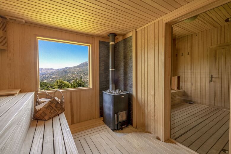 Avena Mountain Boutique Hotel