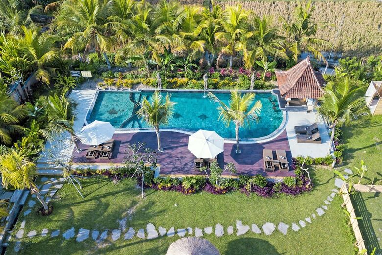 Hotel Uma D'mas Villa