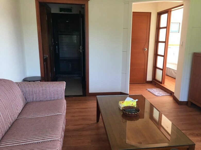 Bed & Breakfast Shi Men Dense Lake