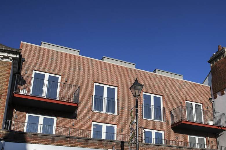 Charles Hope Apartments Heathrow South