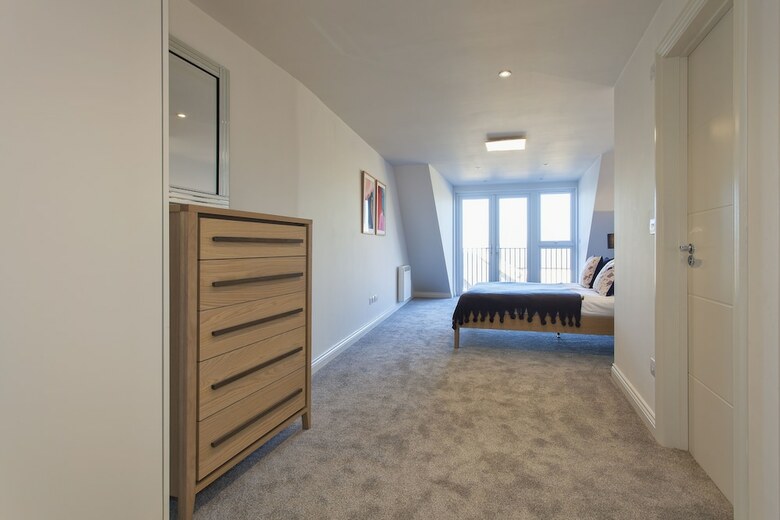 Charles Hope Apartments Heathrow South