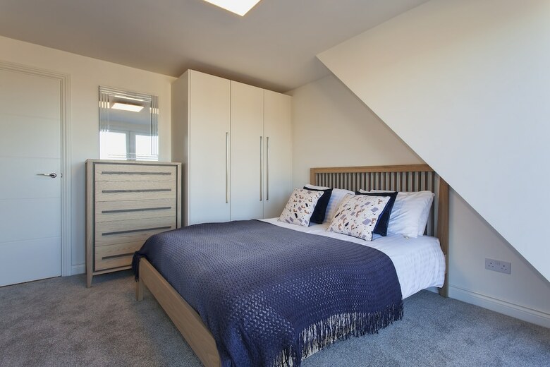 Charles Hope Apartments Heathrow South