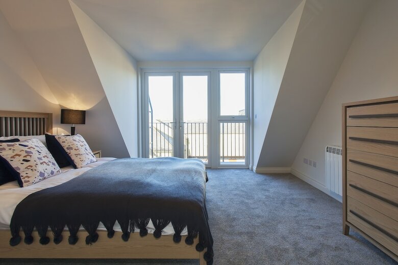 Charles Hope Apartments Heathrow South