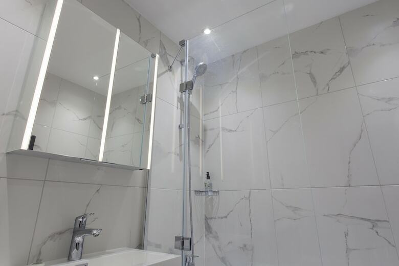 Charles Hope Apartments Heathrow South