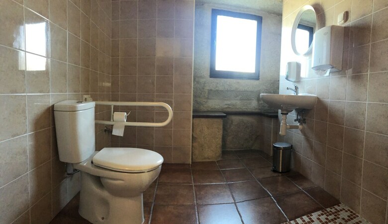 Hostal Albergue Ponte Olveira