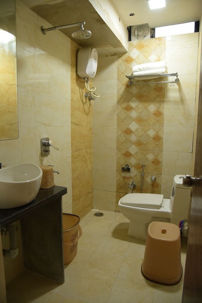 Hotel Amit Palace Bhilwara