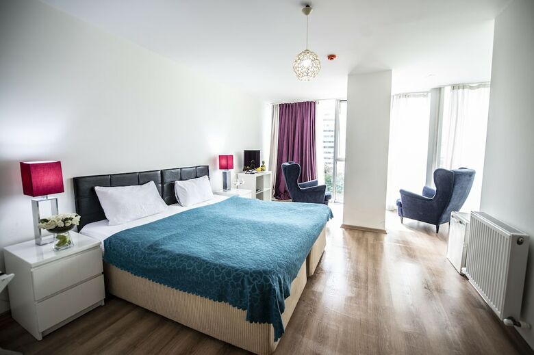 Hotel We Residence